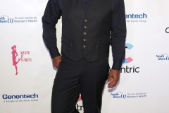 586952471JC046_Kicked_It_In